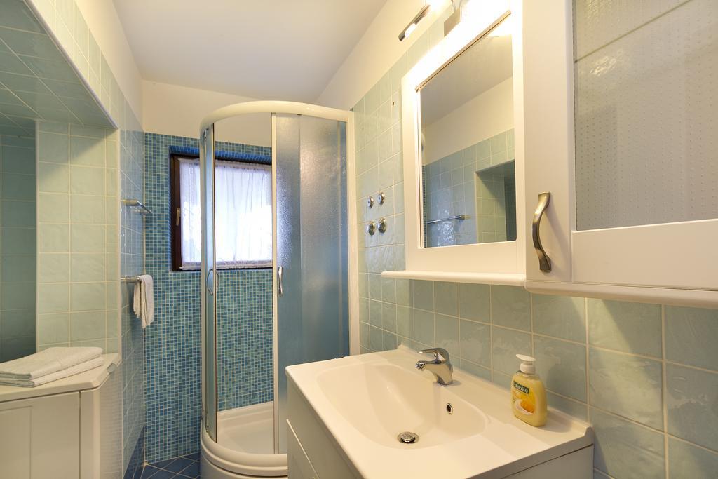 Apartments Rajkovic ラビン 部屋 写真