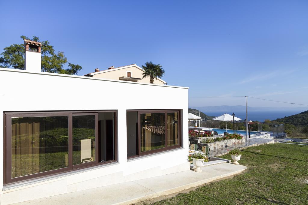 Apartments Rajkovic ラビン 部屋 写真