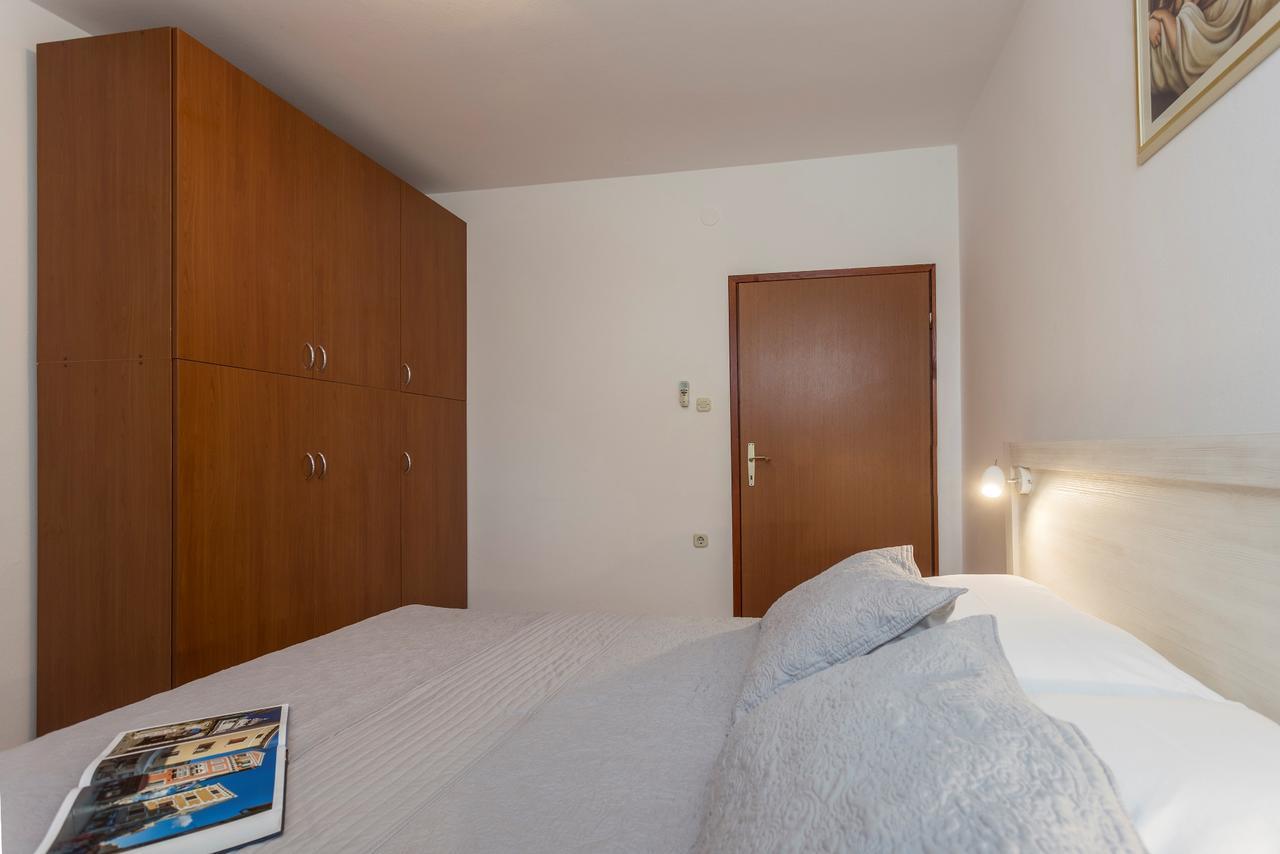Apartments Rajkovic ラビン エクステリア 写真